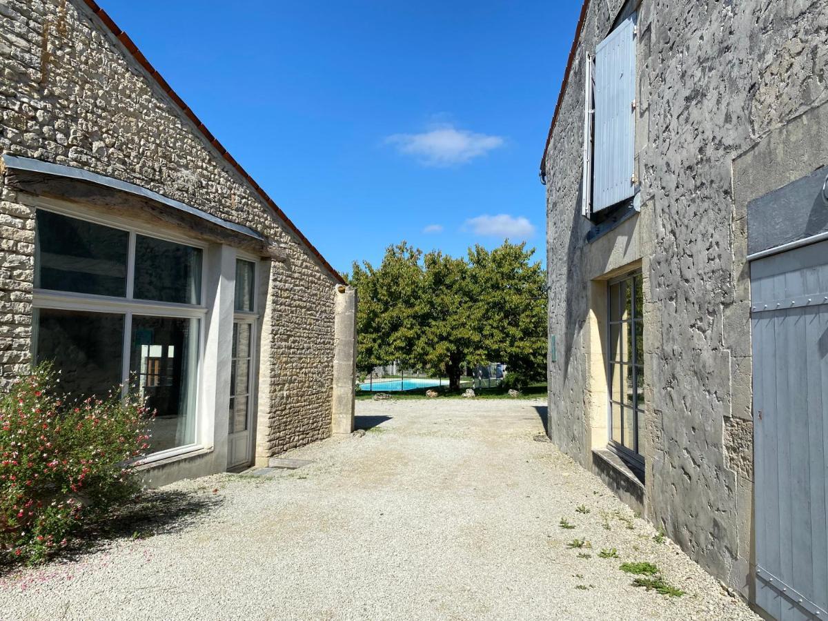 Domaine De La Laigne - Spa Asnières-la-Giraud Eksteriør bilde